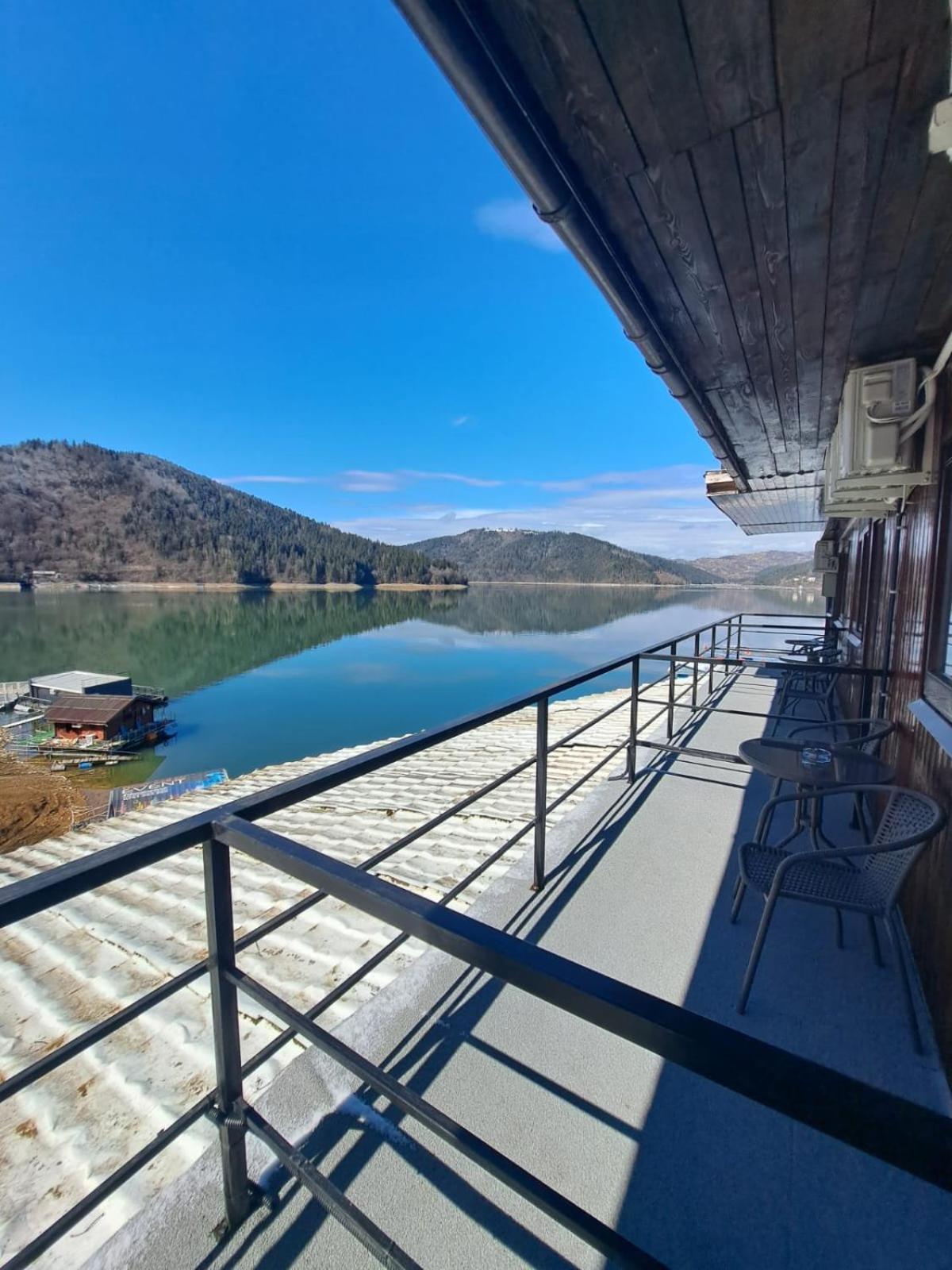 Hotel Pescarus Port บีคาซ ภายนอก รูปภาพ