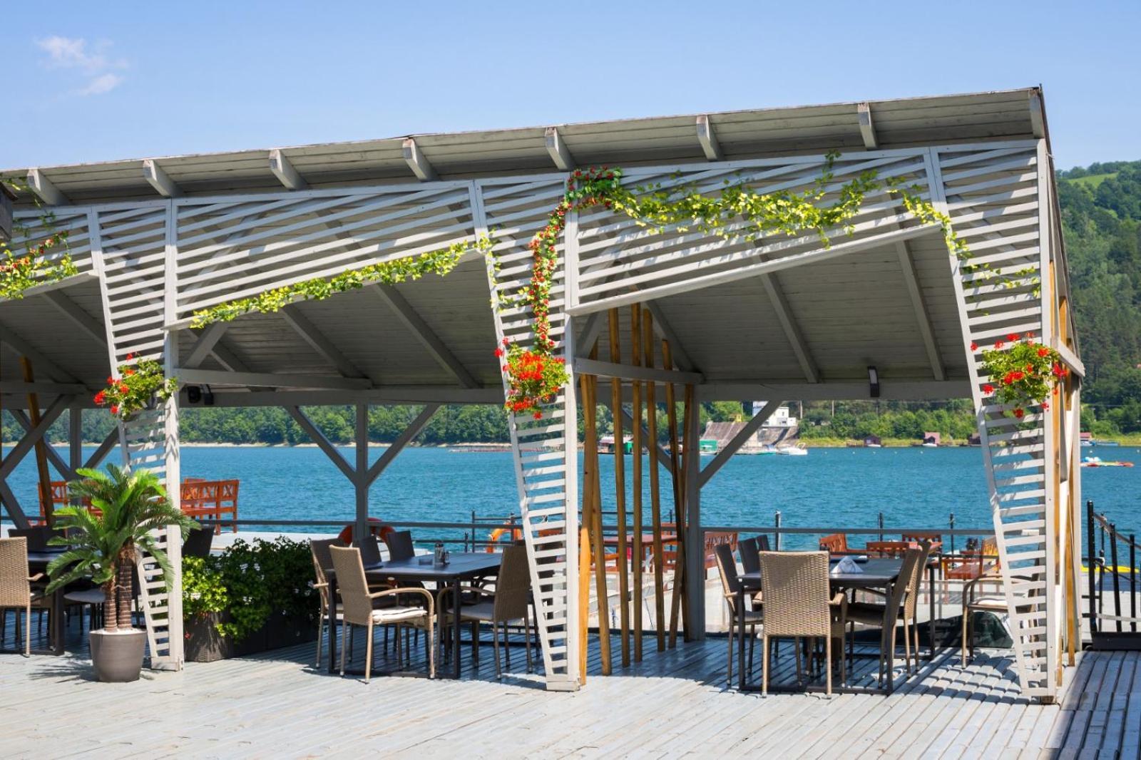 Hotel Pescarus Port บีคาซ ภายนอก รูปภาพ