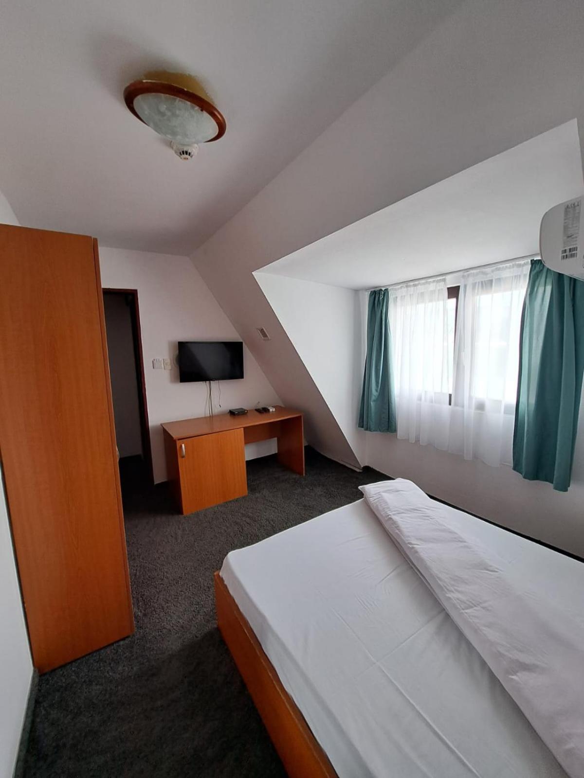 Hotel Pescarus Port บีคาซ ภายนอก รูปภาพ