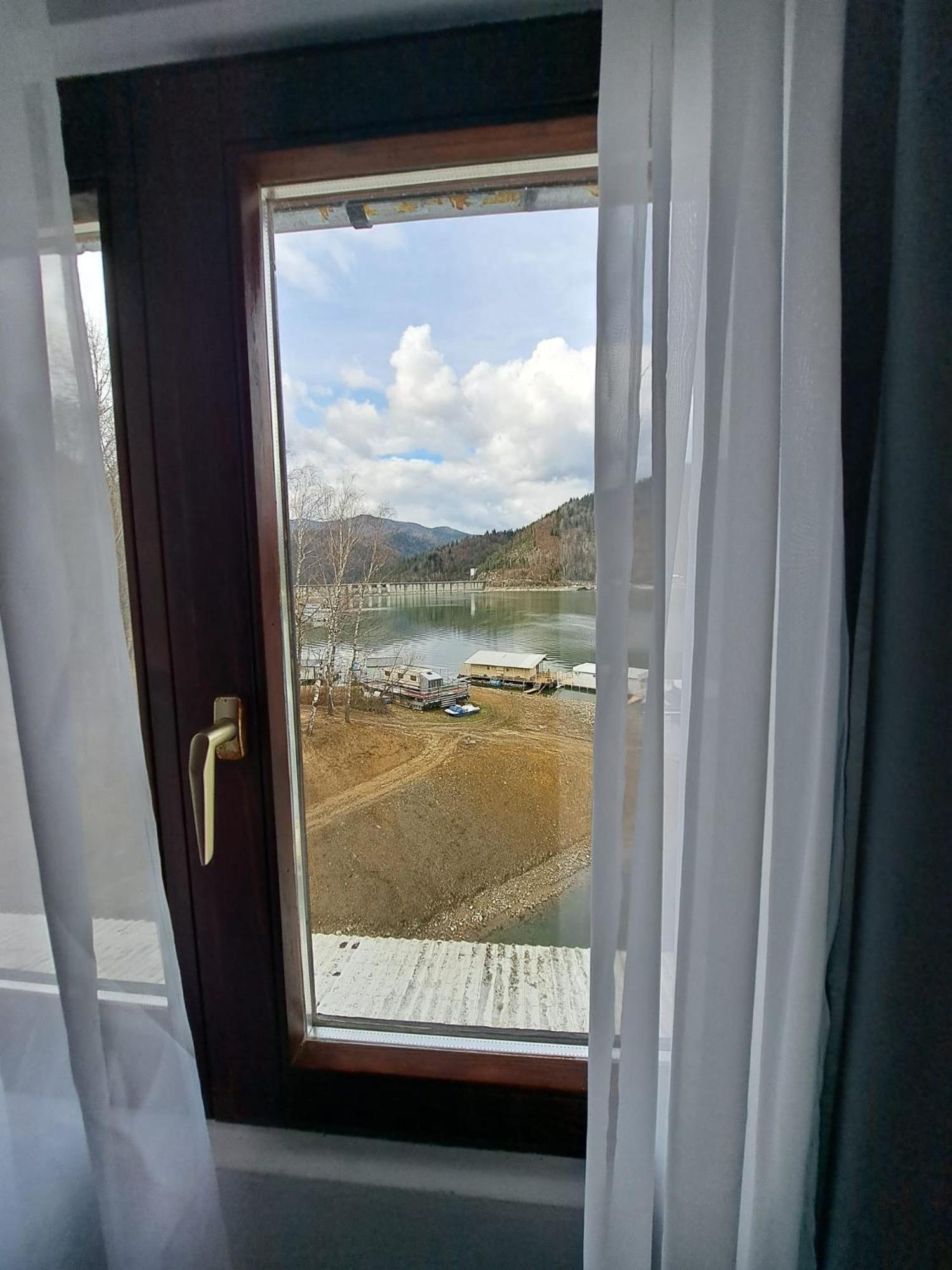 Hotel Pescarus Port บีคาซ ภายนอก รูปภาพ